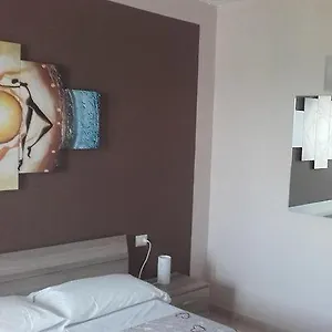 Appartamento Emilia Self Check In, Parma